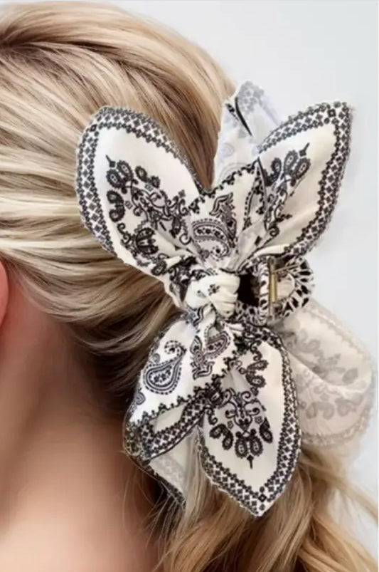 Vintage Boho Clip